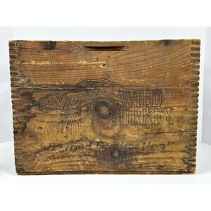 Vtg WILD TURKEY Kentucky Straight Bourbon Whiskey Wood Crate Austin Nichols 1982